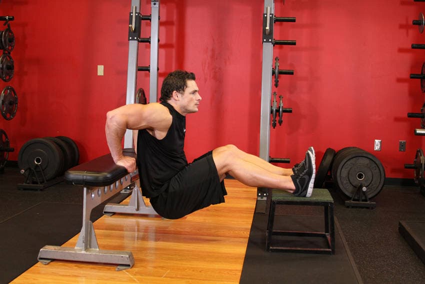 Démonstration de l’exercice : Dips triceps sur banc