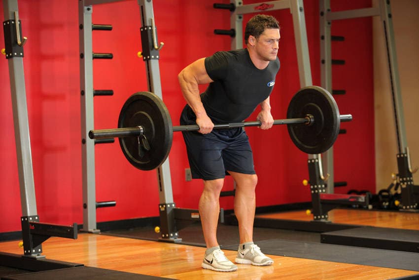 Démonstration de l’exercice : Rowing barre buste penché