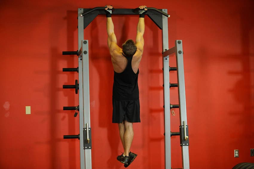Démonstration de l’exercice : Tractions sternum Gironda
