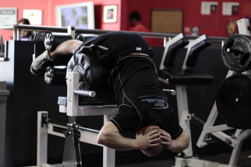 Démonstration de l’exercice : Glute ham raise