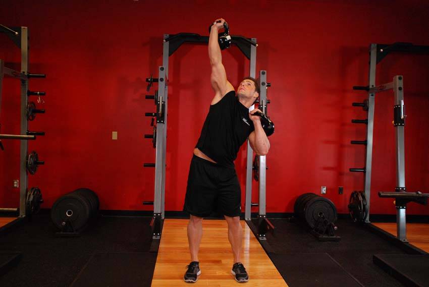 Démonstration de l’exercice : Développé alterné au kettlebell