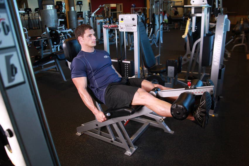 Démonstration de l’exercice : Extension des jambes à la machine