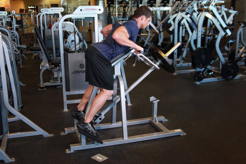 Démonstration de l’exercice : Rowing T-bar, allongé