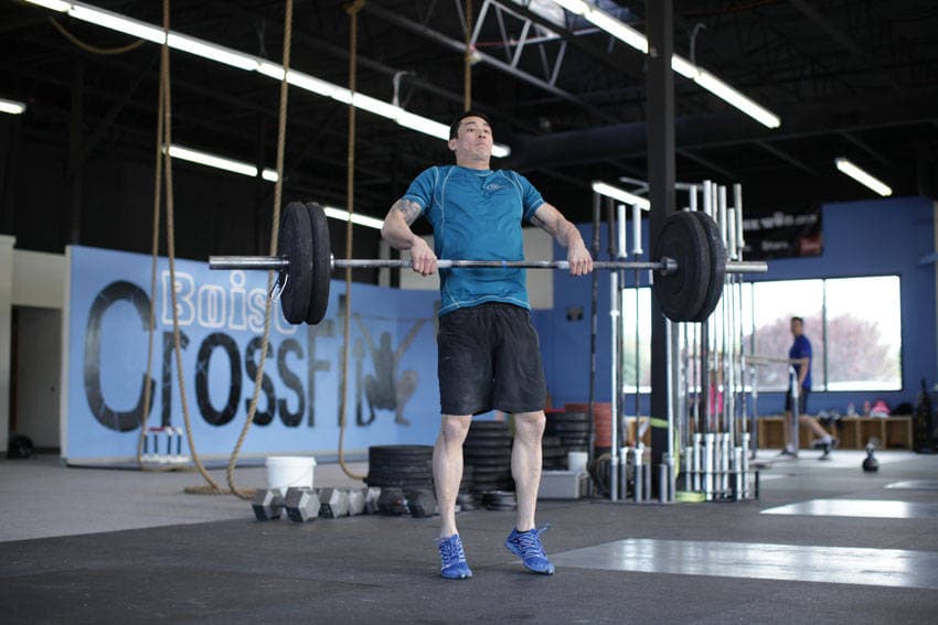 Démonstration de l’exercice : Épaulé (power clean)