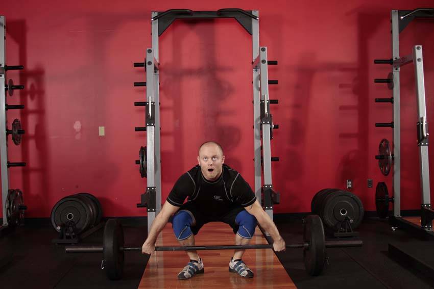 Démonstration de l’exercice : Arraché en puissance (power snatch)
