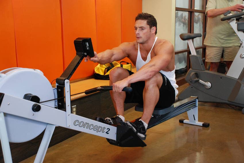 Démonstration de l’exercice : Rameur en position assise