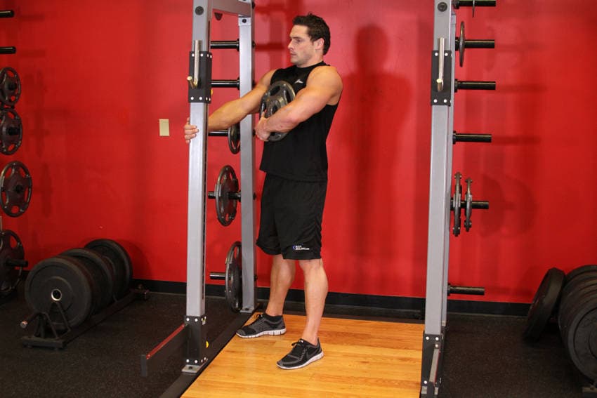 Démonstration de l’exercice : Sissy squat lesté