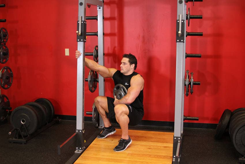 Démonstration de l’exercice : Sissy squat lesté
