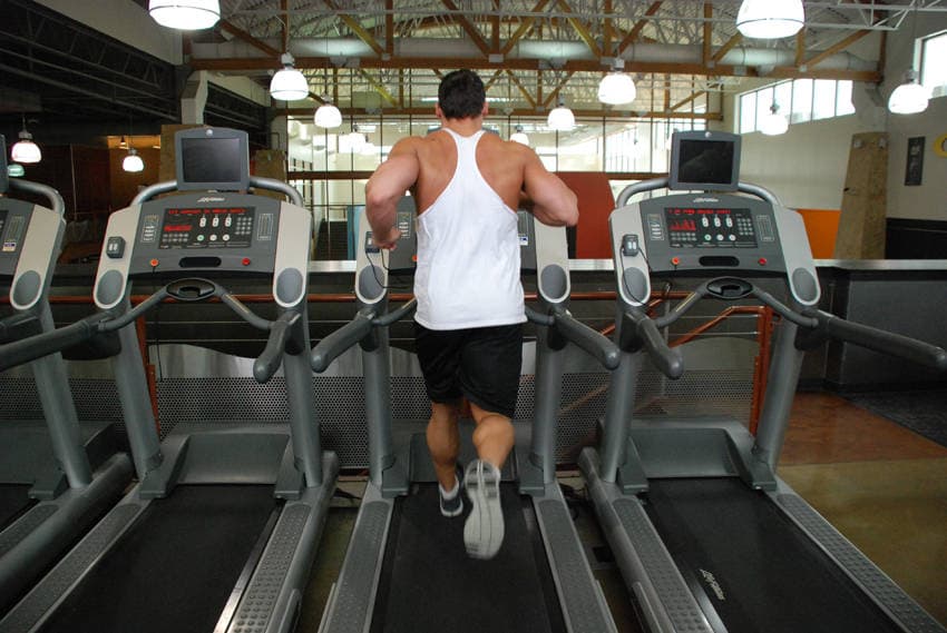 Démonstration de l’exercice : Course sur tapis de course